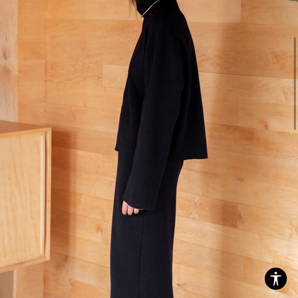 Zara Soft Midi Skirt - Picture 2 of 5